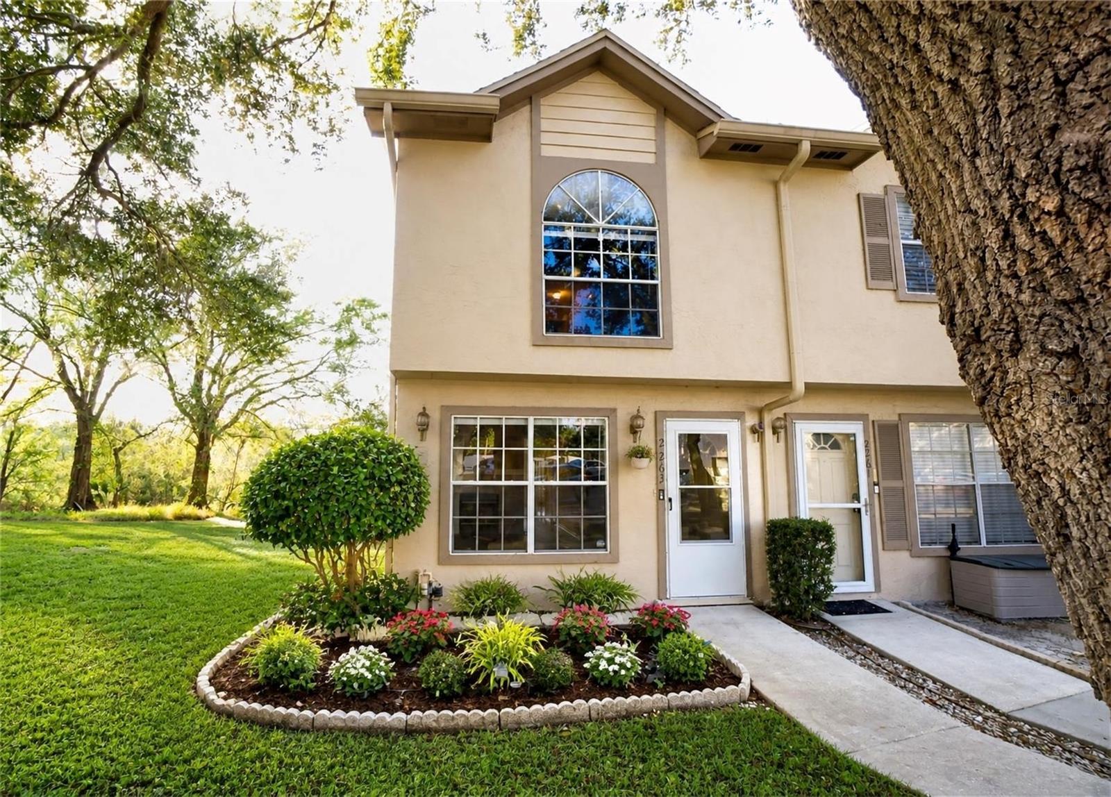 Photo of 2263 FLETCHERS POINT CIRCLE TAMPA FL 33613