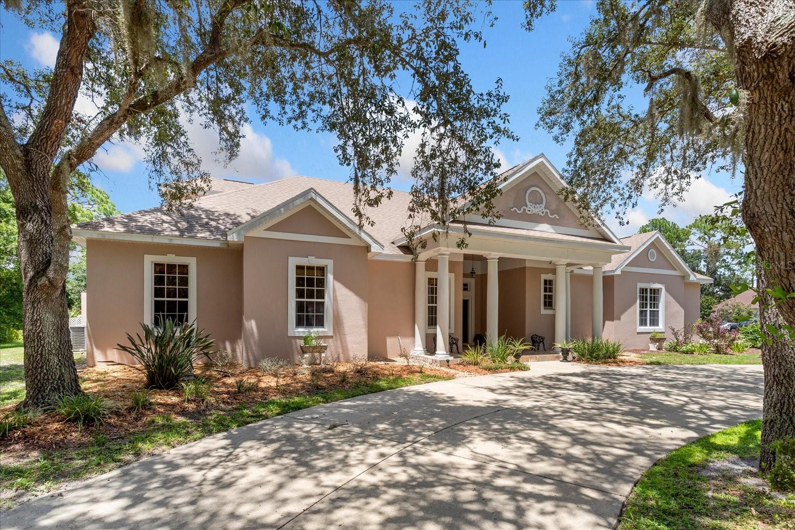 Photo of 180 RIVER OAKS CIRCLE SANFORD FL 32771