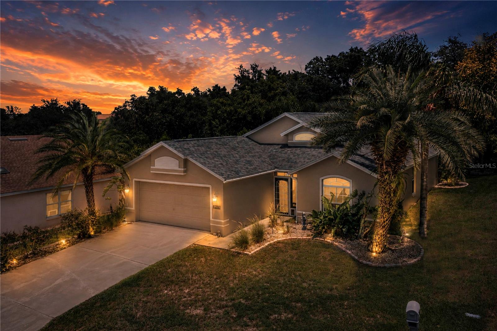 Photo of 112 MONACO DRIVE DAVENPORT FL 33837
