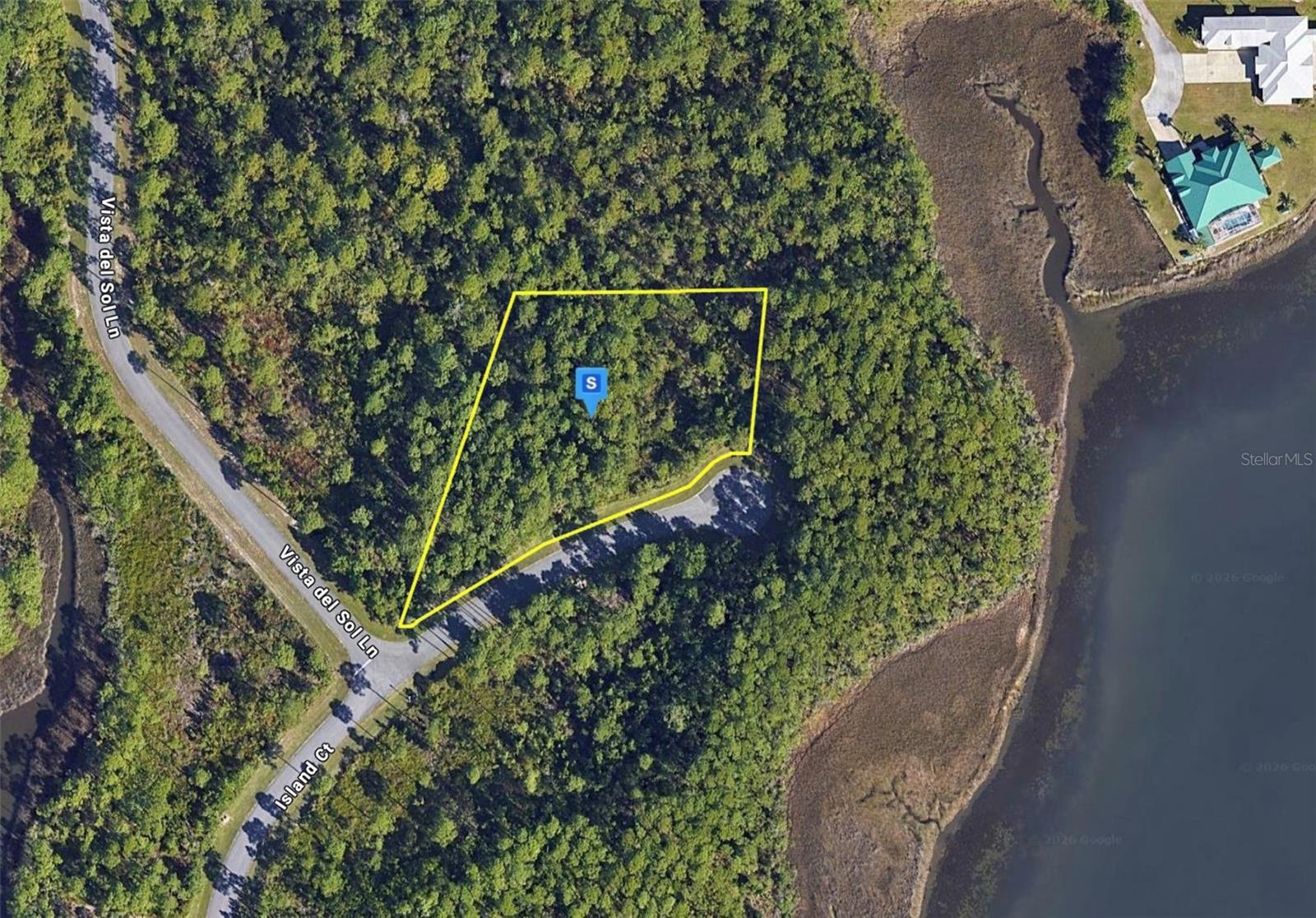 Photo of 702 ISLAND COURT PANAMA CITY FL 32404