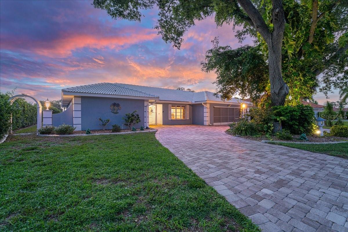 Photo of 413 SIGNORELLI DRIVE NOKOMIS FL 34275
