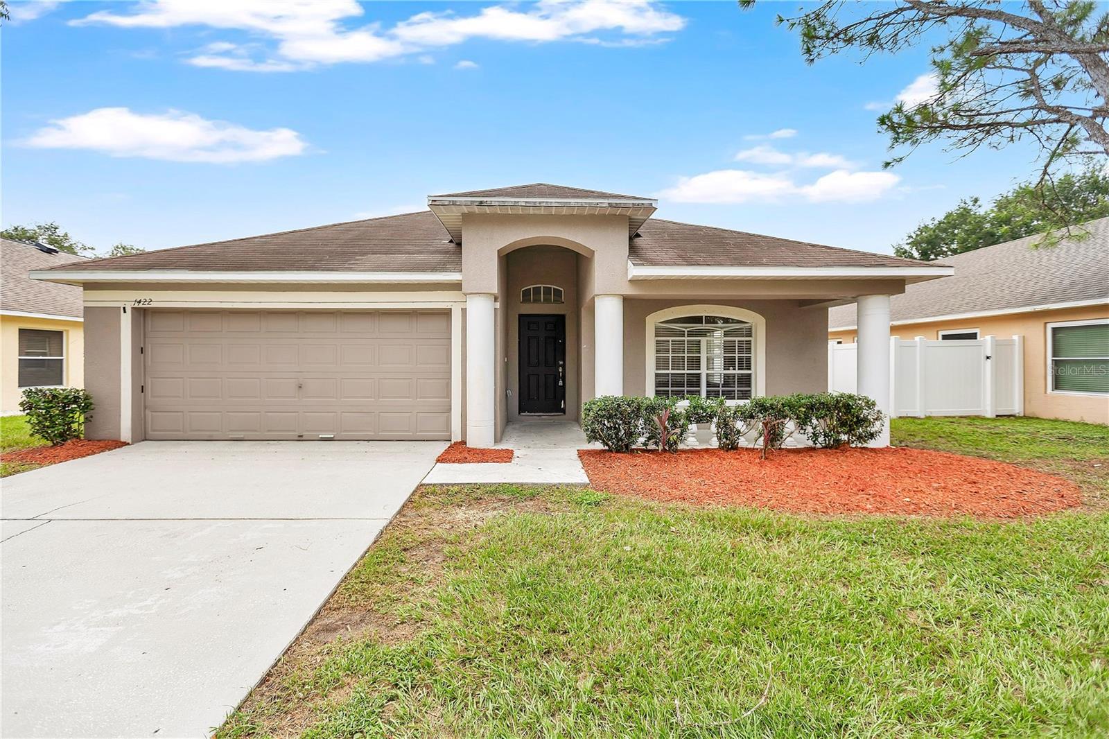 Photo of 1422 LAKE SHORE RANCH DRIVE SEFFNER FL 33584