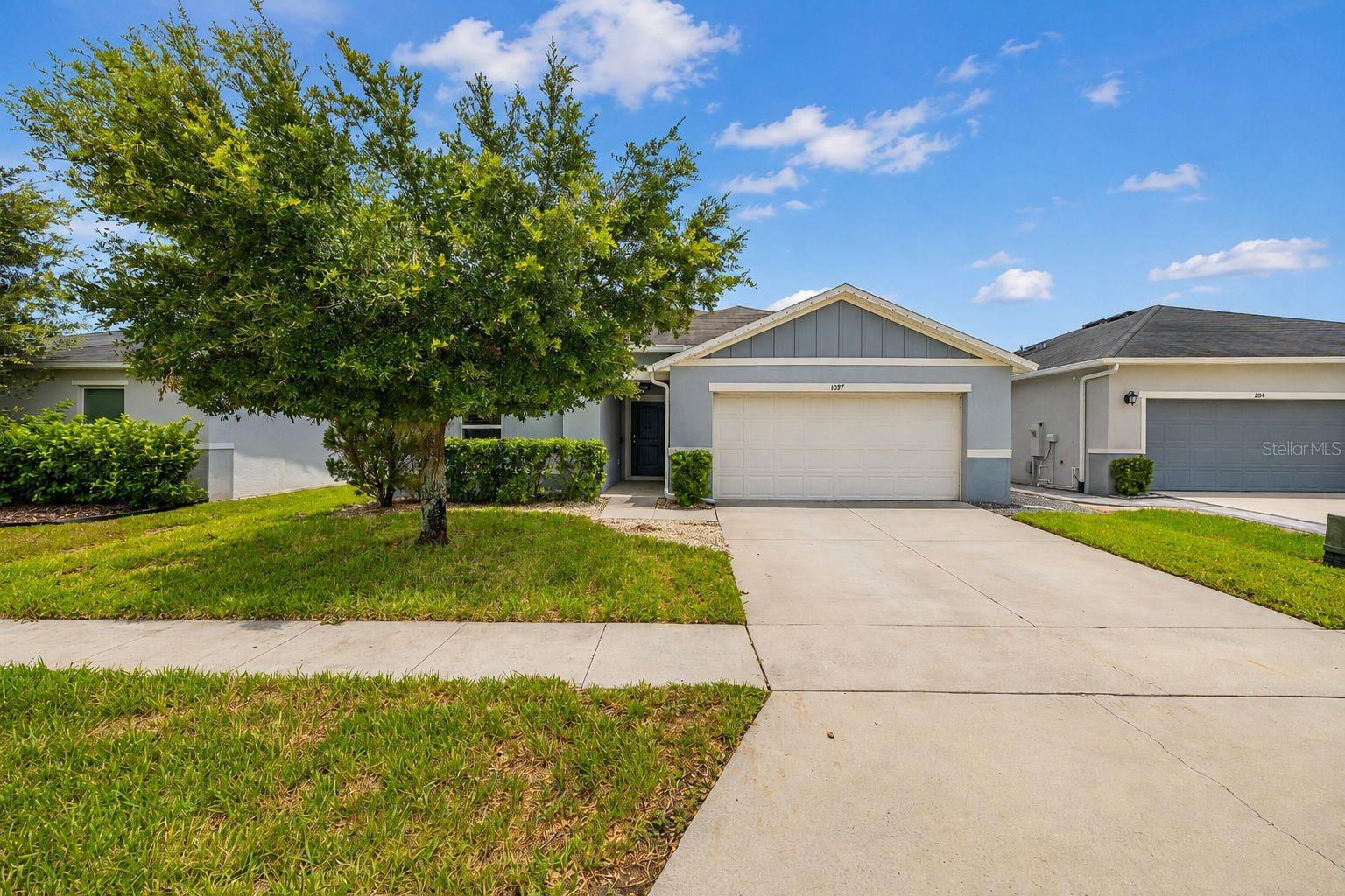 Photo of 1097 AUGUSTUS DRIVE DAVENPORT FL 33896