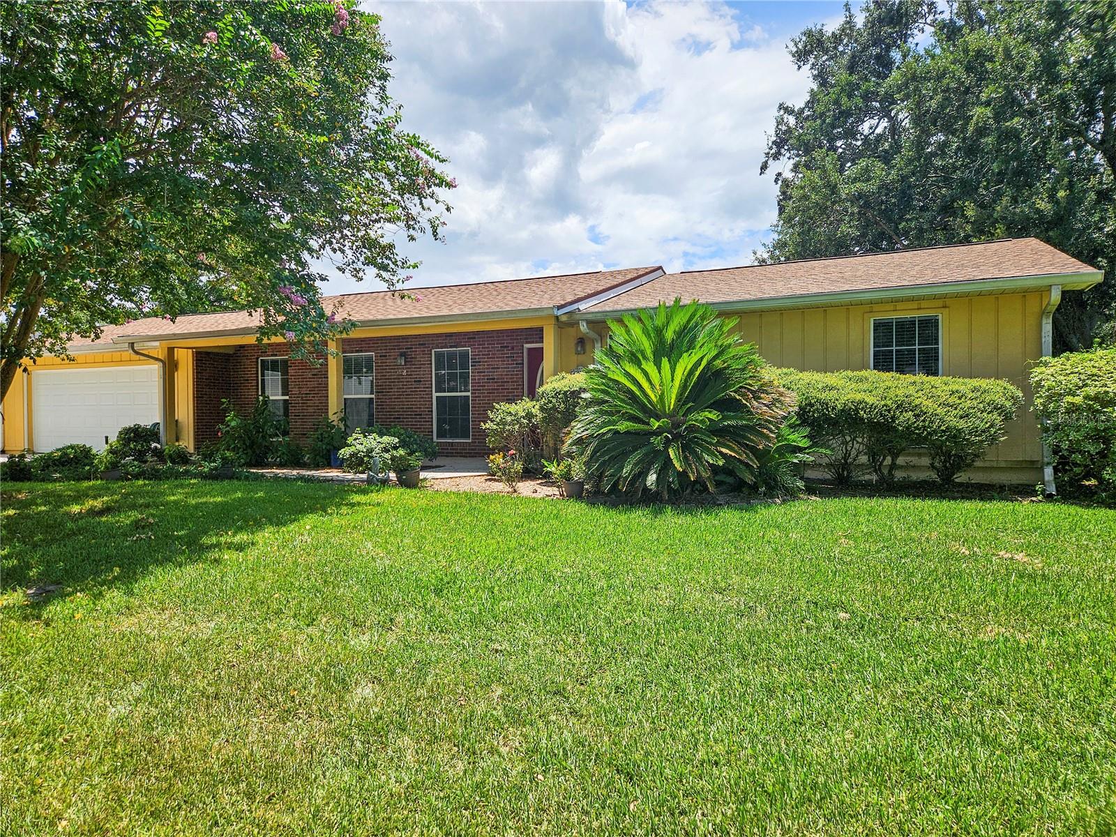 Photo of 1311 GLENVIEW LANE LAKELAND FL 33813