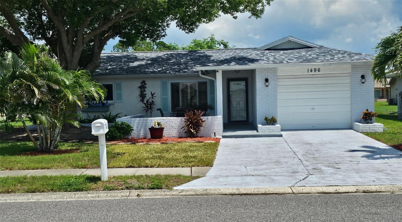 Photo of 1496 QUEEN ANNE DRIVE PALM HARBOR FL 34684