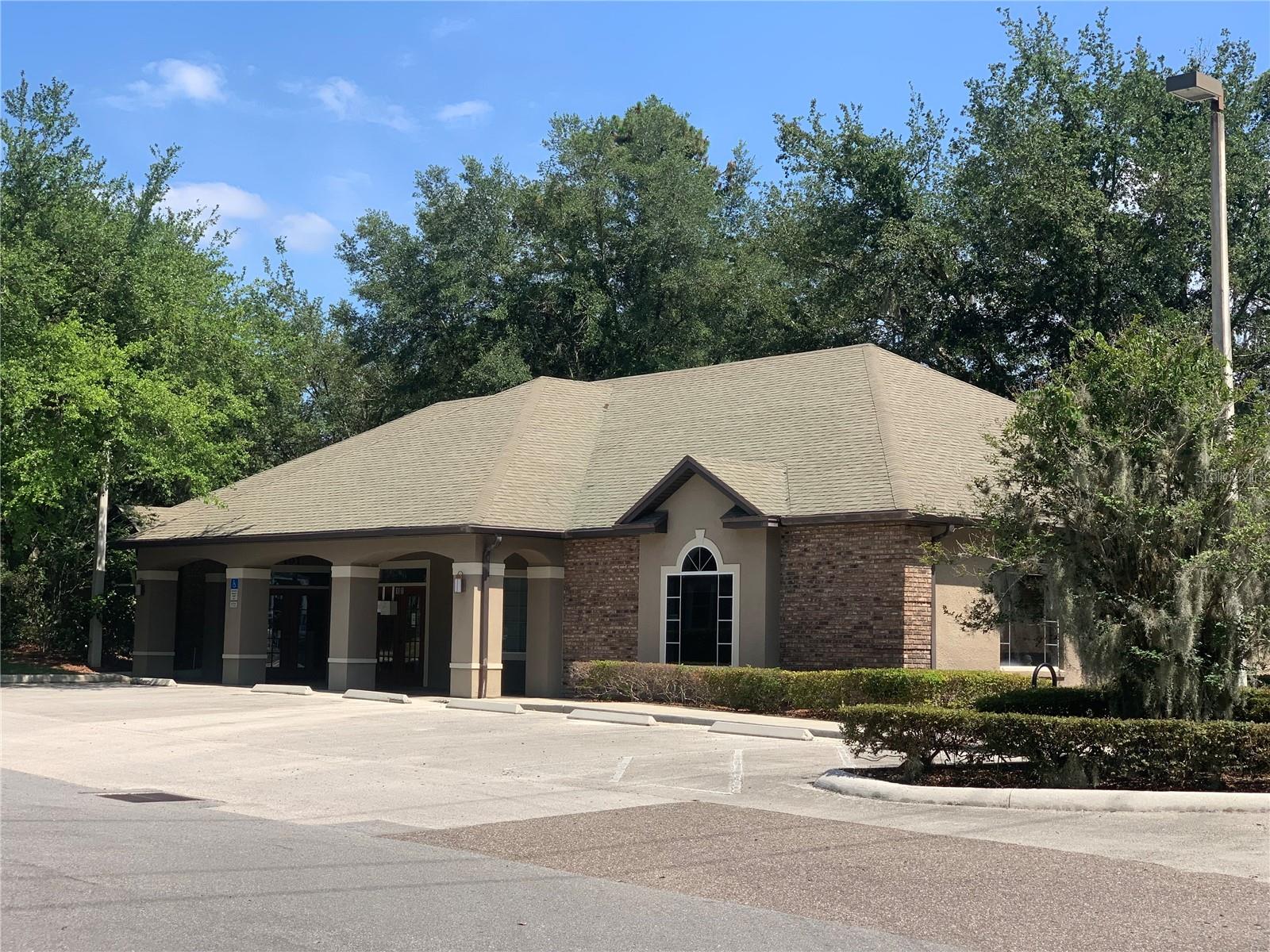 Photo of 25 WINDSORMERE WAY OVIEDO FL 32765
