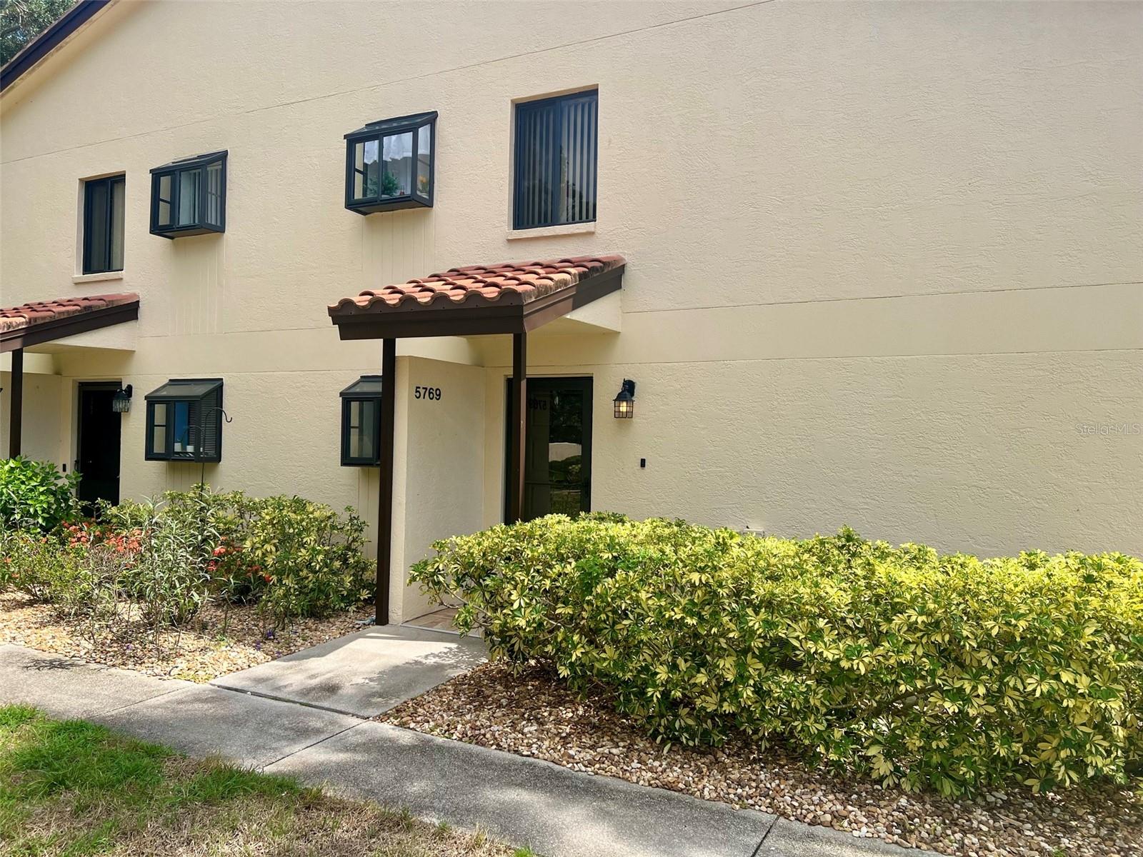 Photo of 5769 GARDENS DRIVE SARASOTA FL 34243