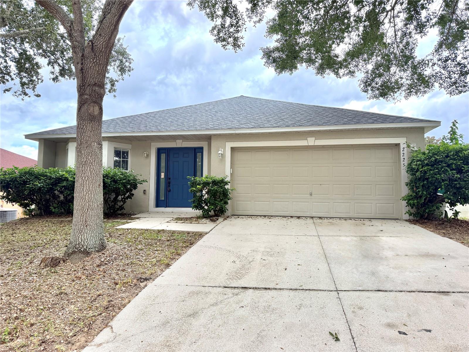 Photo of 2225 SANDRIDGE CIRCLE EUSTIS FL 32726