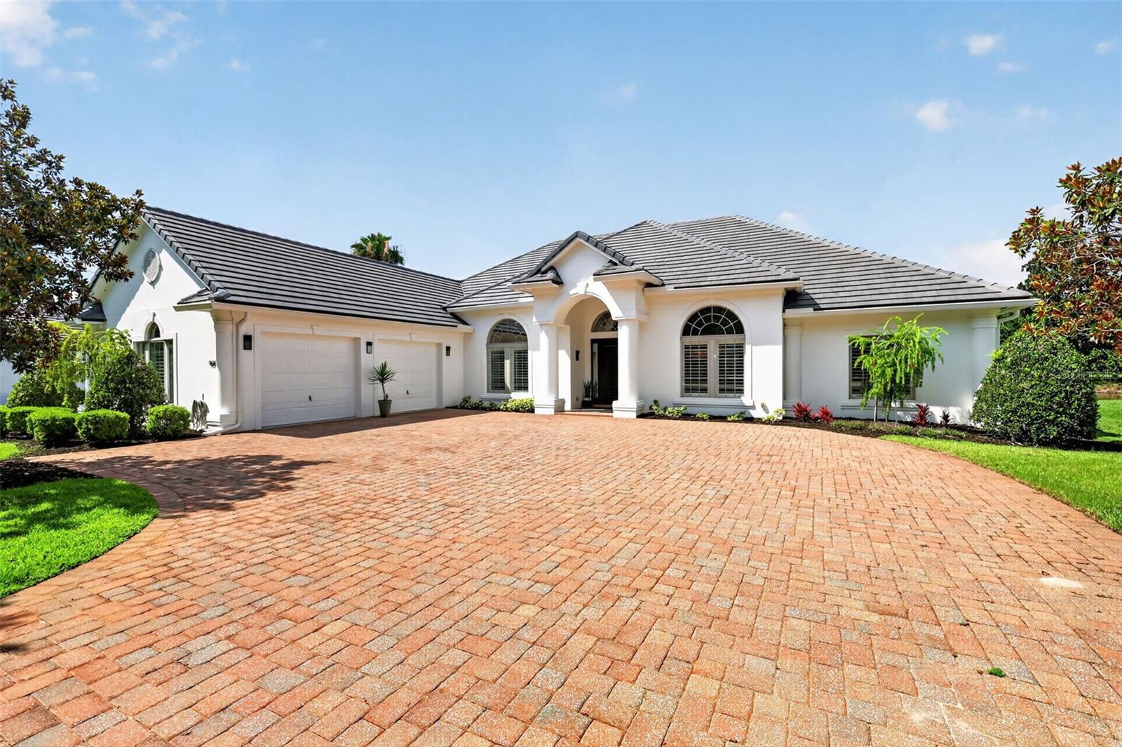 Photo of 9616 SAN FERNANDO COURT HOWEY IN THE HILLS FL 34737