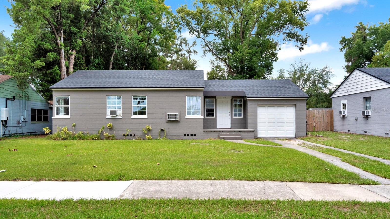 Photo of 1810 HILLCREST STREET ORLANDO FL 32803