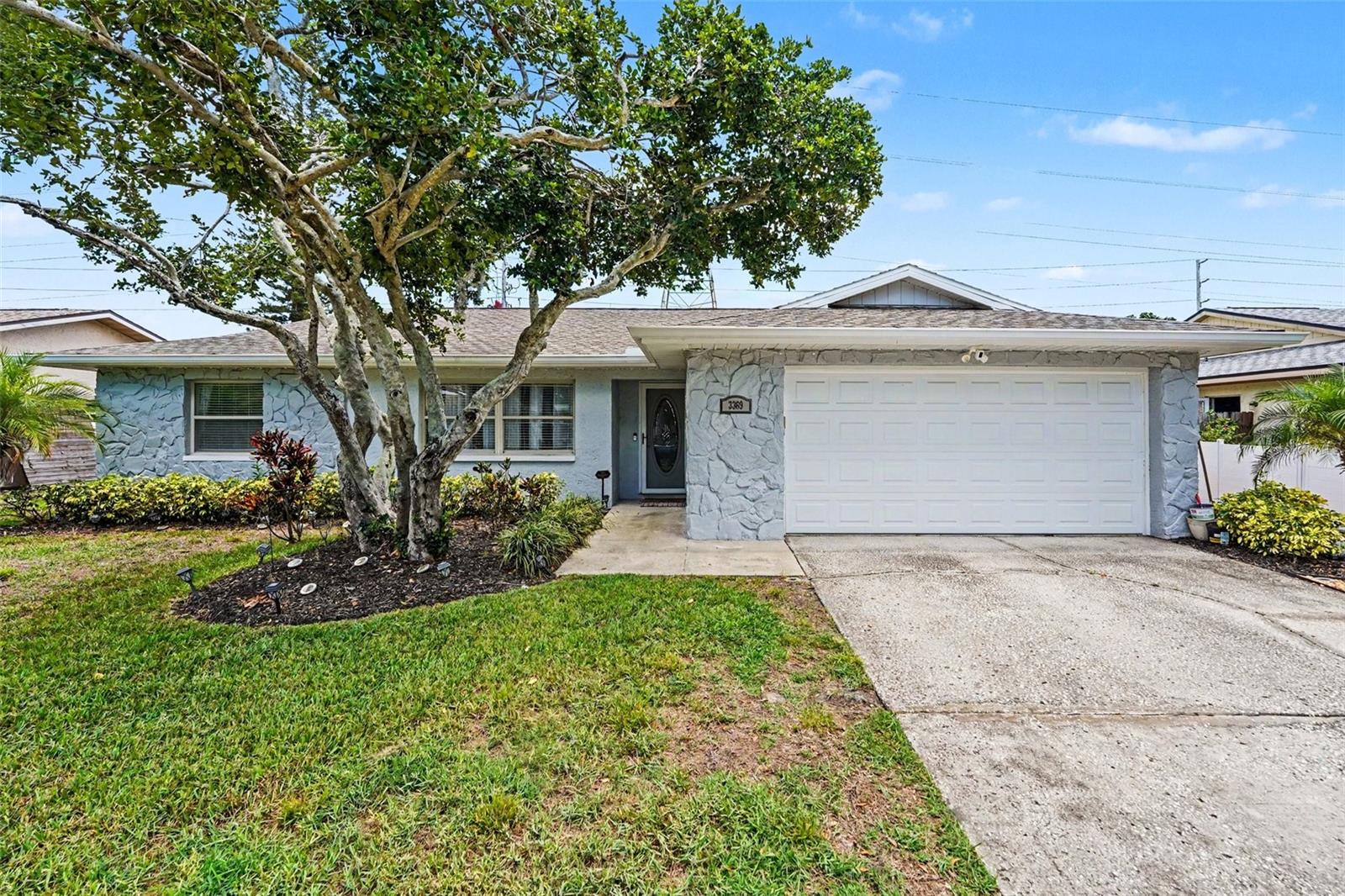 Photo of 3369 HUNT CLUB DRIVE CLEARWATER FL 33761