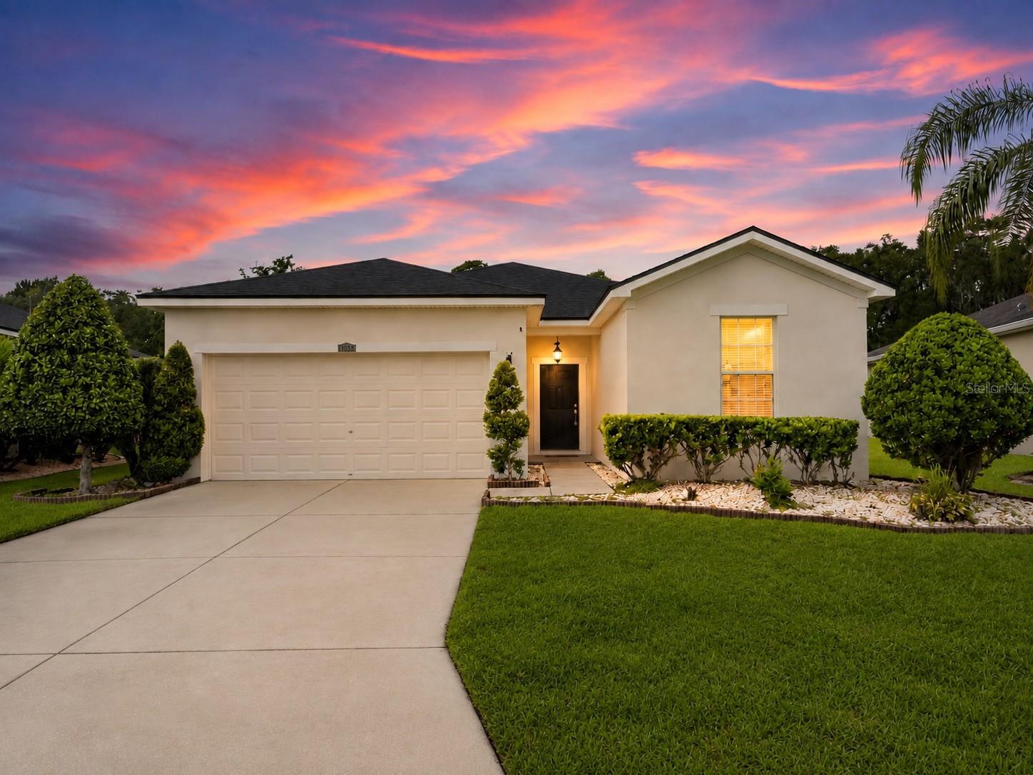Photo of 2637 WALDEN WOODS DRIVE PLANT CITY FL 33566