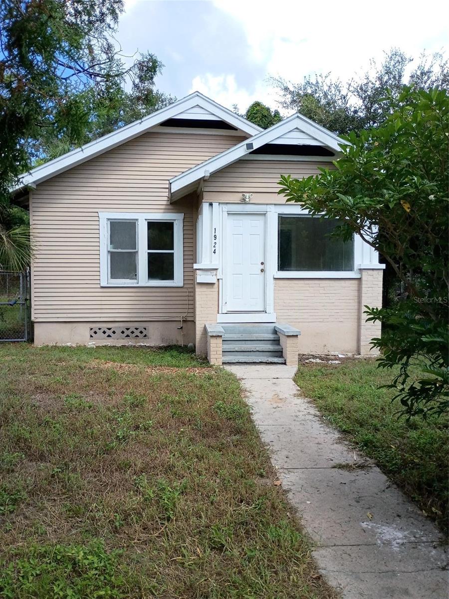 Photo of 1924 30TH STREET ST PETERSBURG FL 33712