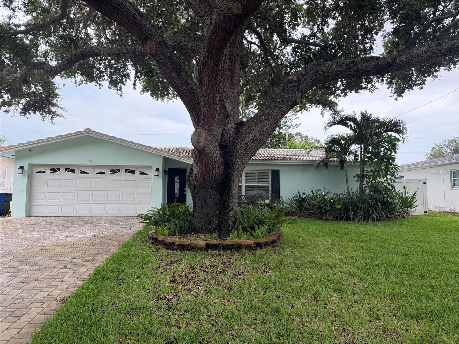 Photo of 704 23RD STREET LARGO FL 33770