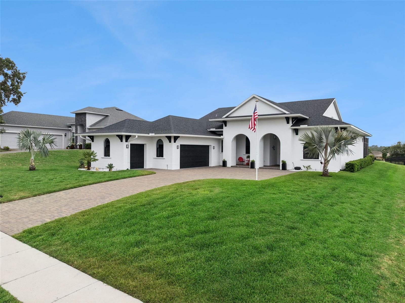 Photo of 5141 GREENS DRIVE LADY LAKE FL 32159