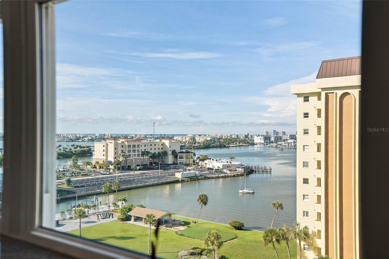 Photo of 4550 COVE CIRCLE #1009 ST PETERSBURG FL 33708