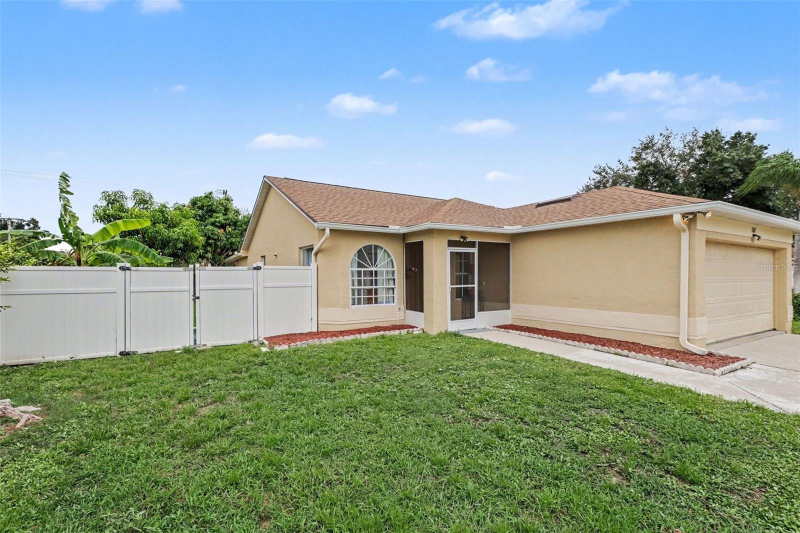 Photo of 1607 WIDELAKE COURT BRANDON FL 33511