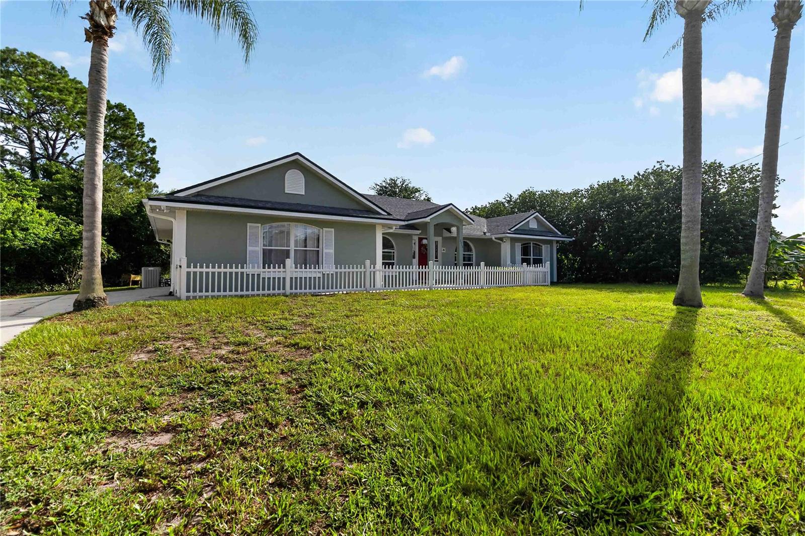 Photo of 2562 TRAVIDA DRIVE DELTONA FL 32738