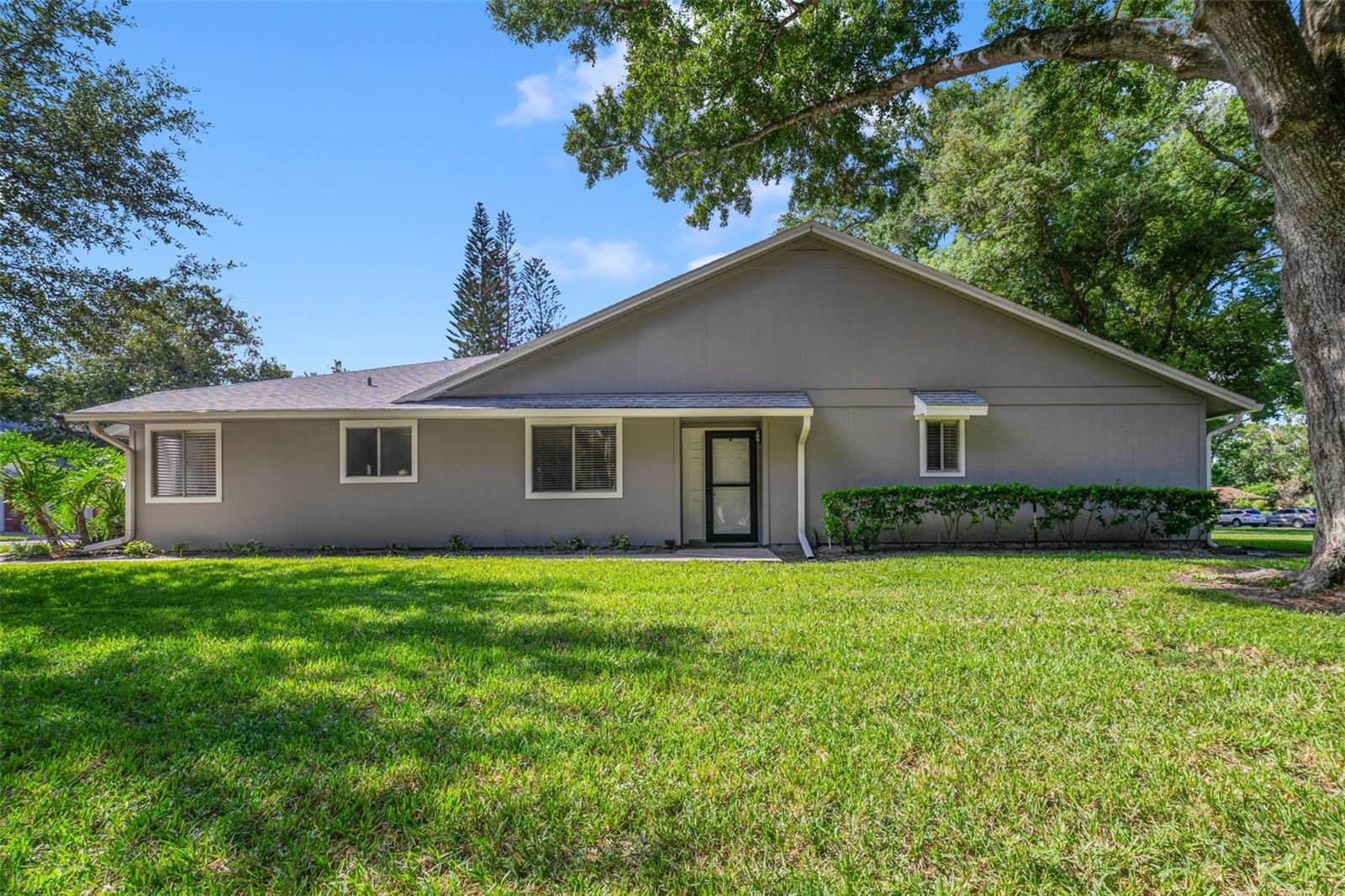 Photo of 604 CHESTNUT OAK CIRCLE #102 ALTAMONTE SPRINGS FL 32701