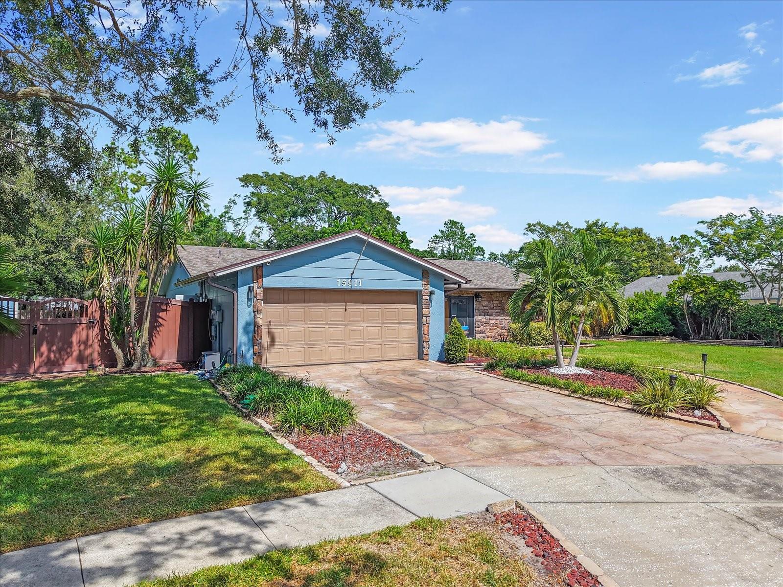 Photo of 15911 IRONWARE PLACE TAMPA FL 33624