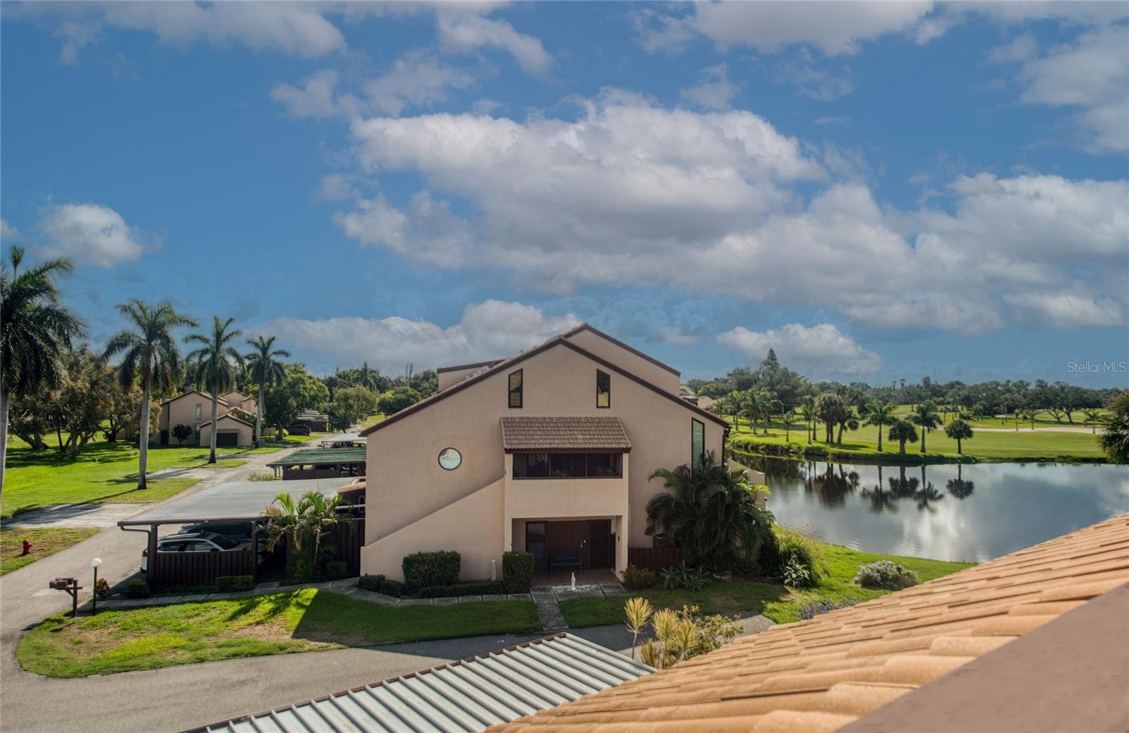 Photo of 1328 PELICAN CREEK CROSSING #D ST PETERSBURG FL 33707
