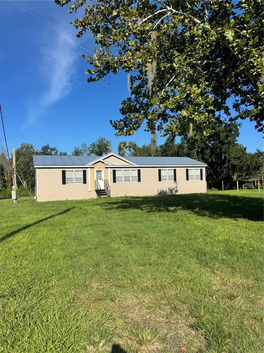 Photo of 10724 PATHFINDER TRAIL LAKELAND FL 33809