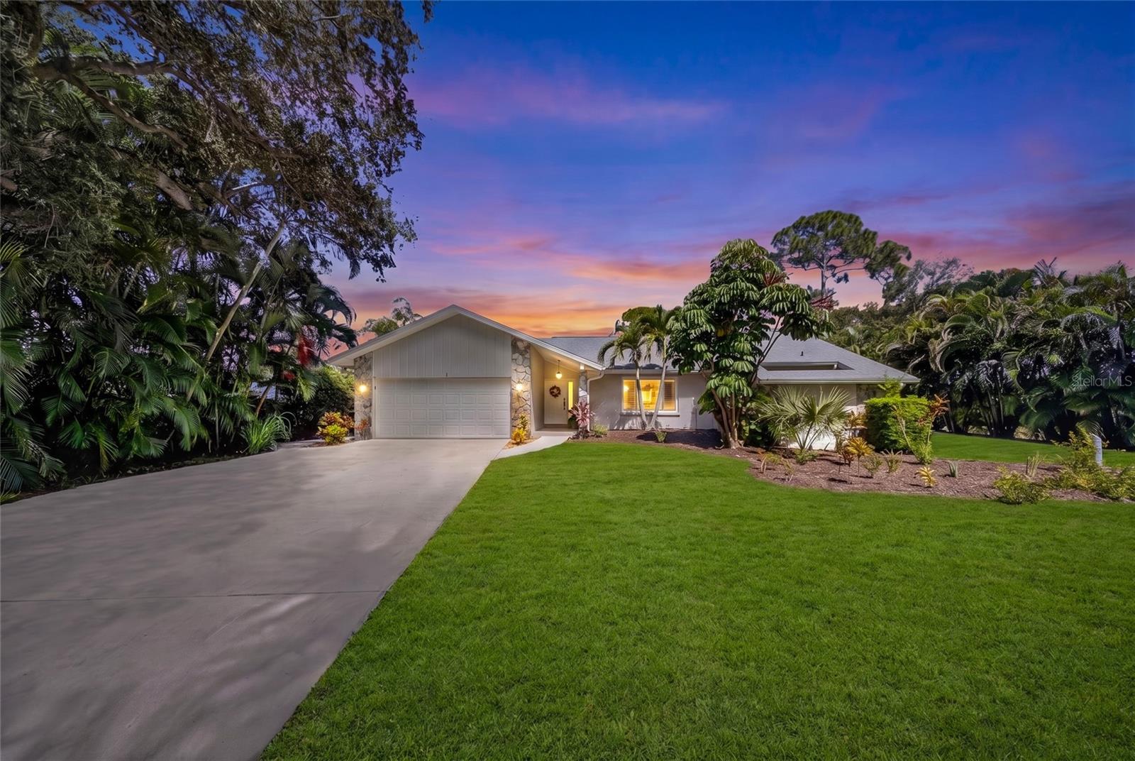 Photo of 4711 PLACID CIRCLE SARASOTA FL 34231