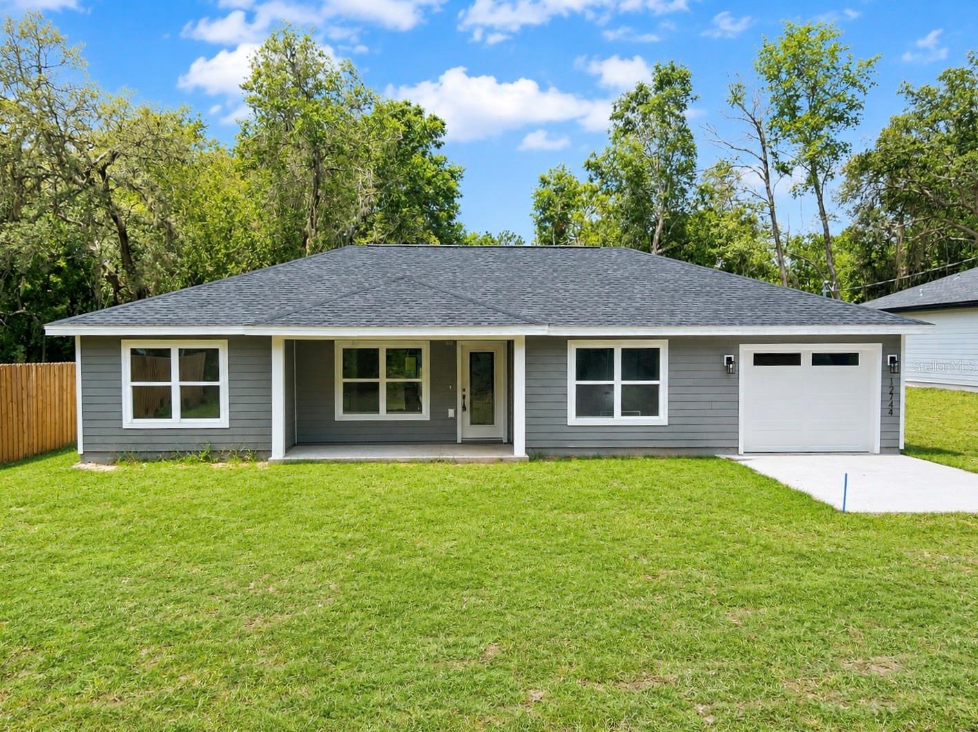 Photo of 12744 SE 102ND TERRACE BELLEVIEW FL 34420
