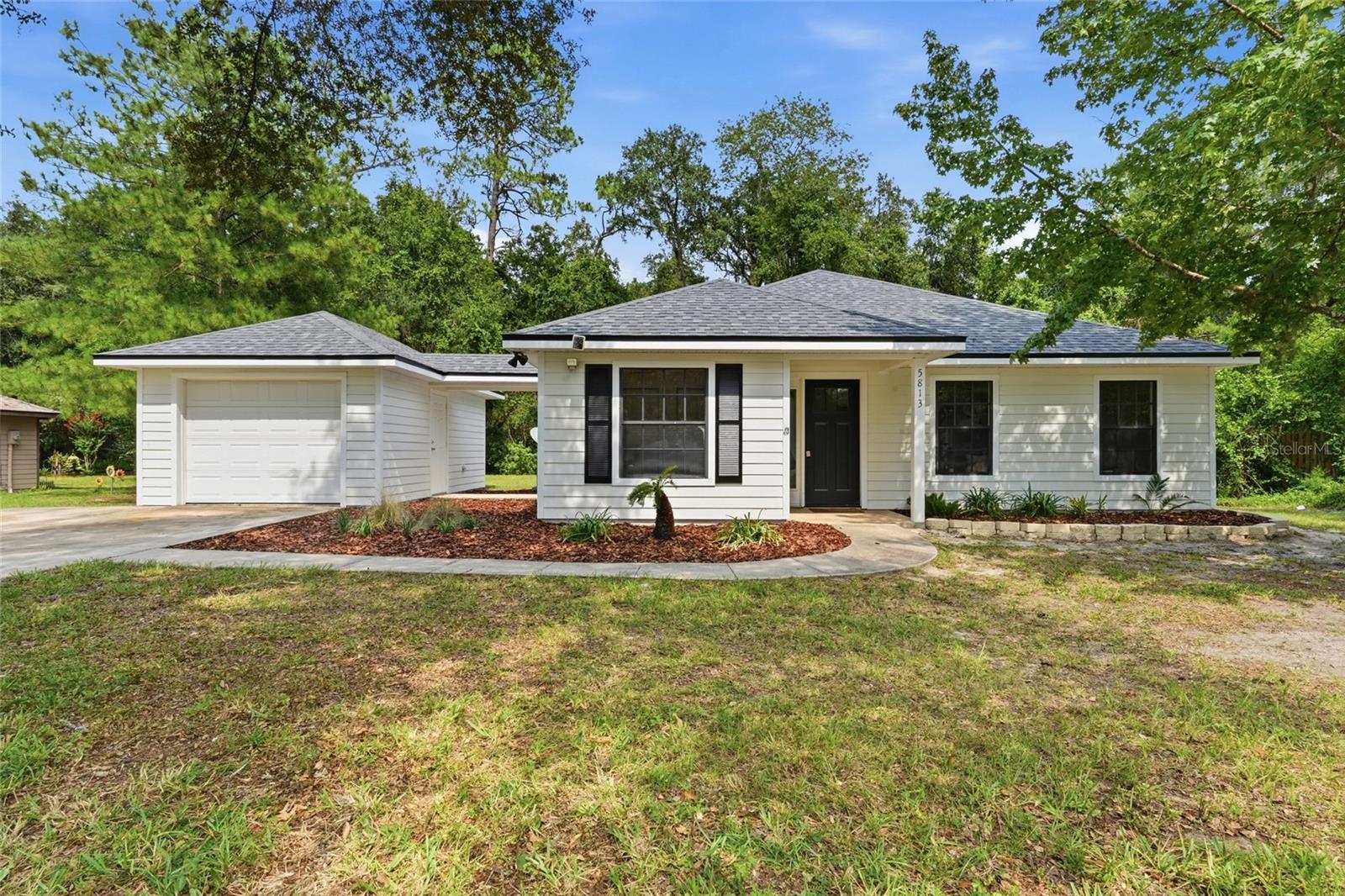 Photo of 5813 SE 230TH TERRACE HAWTHORNE FL 32640