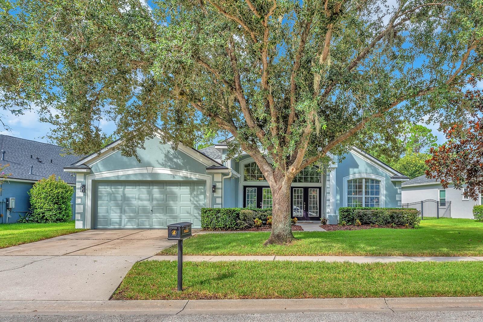 Photo of 16405 BRIDGEWALK DRIVE LITHIA FL 33547
