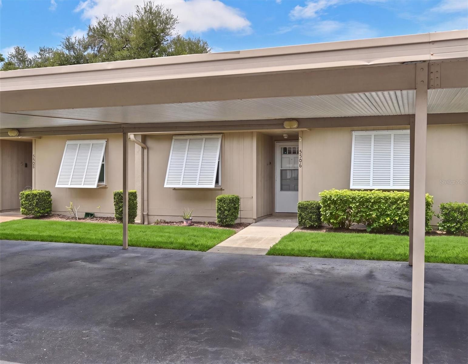 Photo of 5506 37TH STREET #4 BRADENTON FL 34203