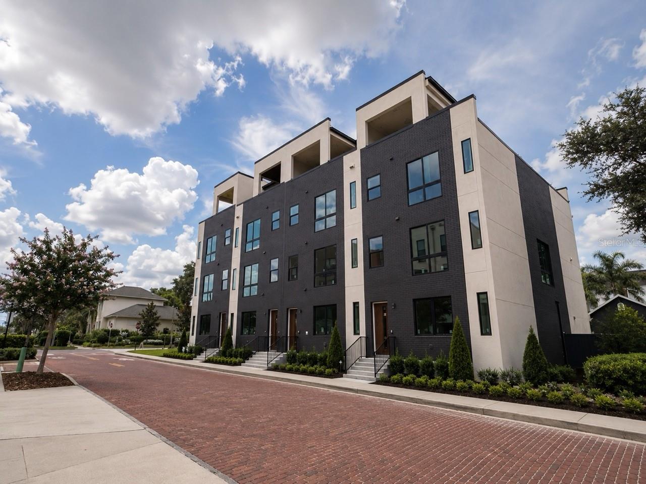Photo of 2117 N OLA AVENUE #3 TAMPA FL 33602