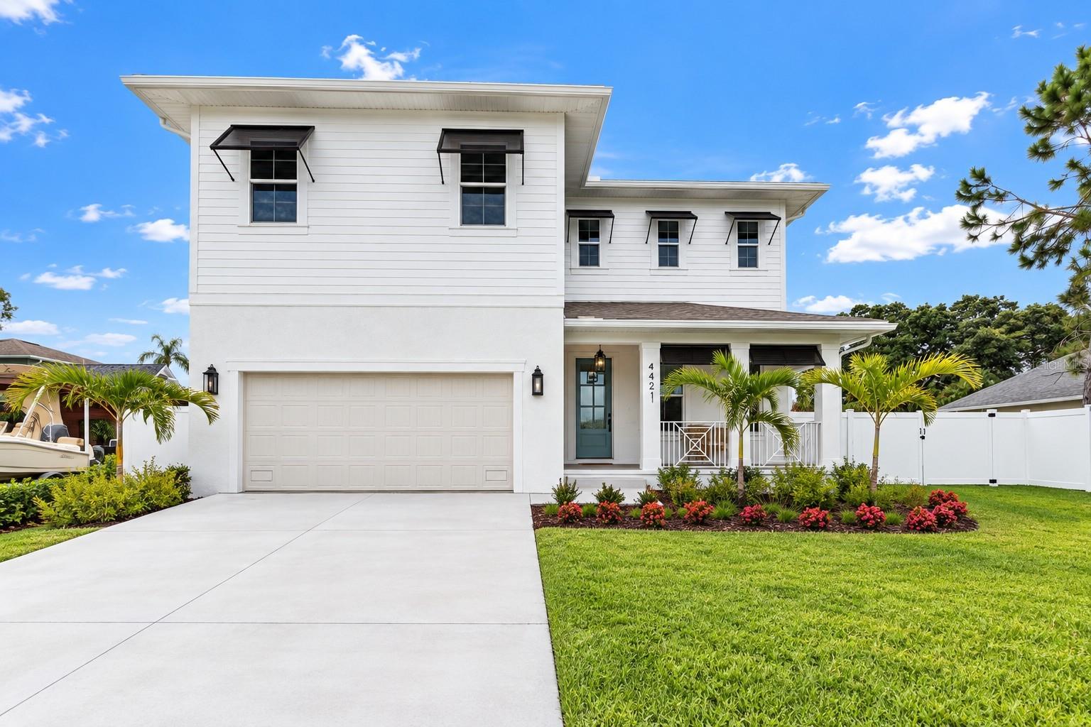 Photo of 4421 W BAY COURT AVENUE TAMPA FL 33611