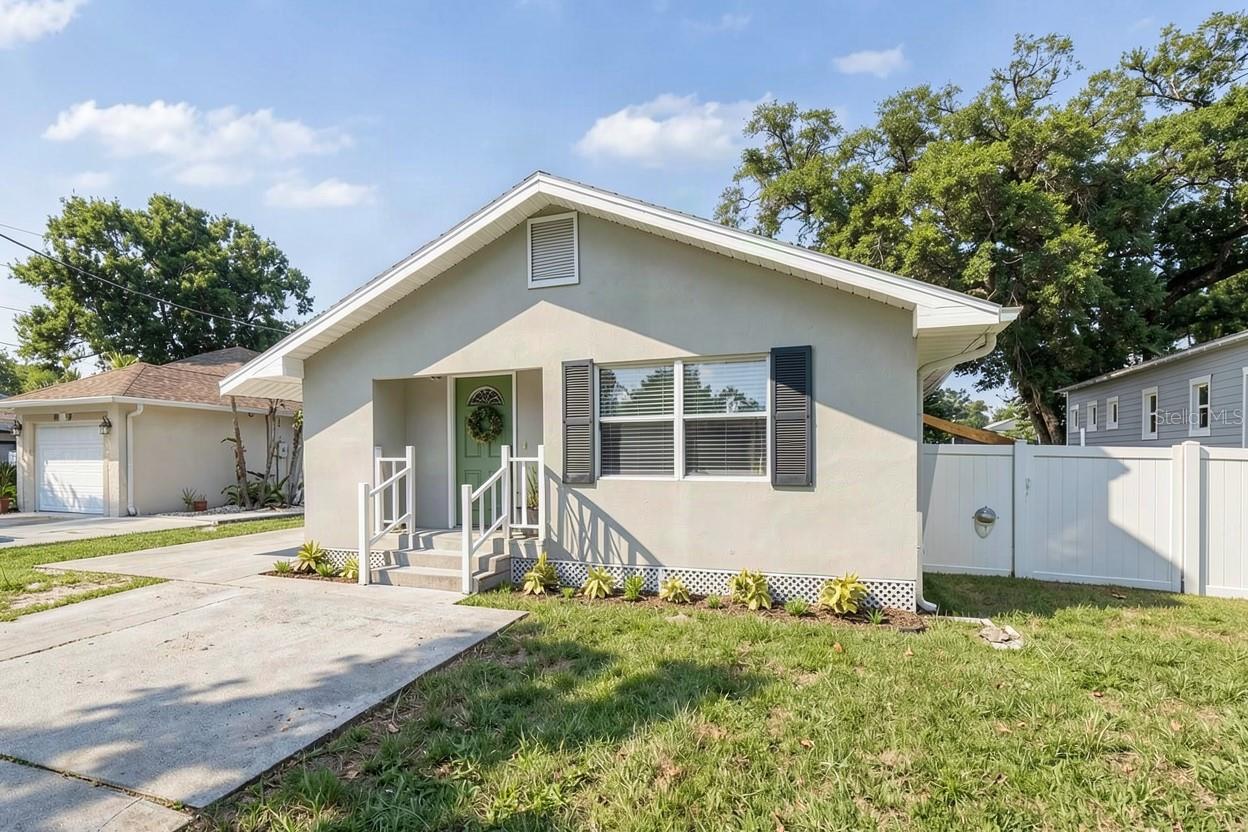 Photo of 3913 N LYNN AVENUE TAMPA FL 33603