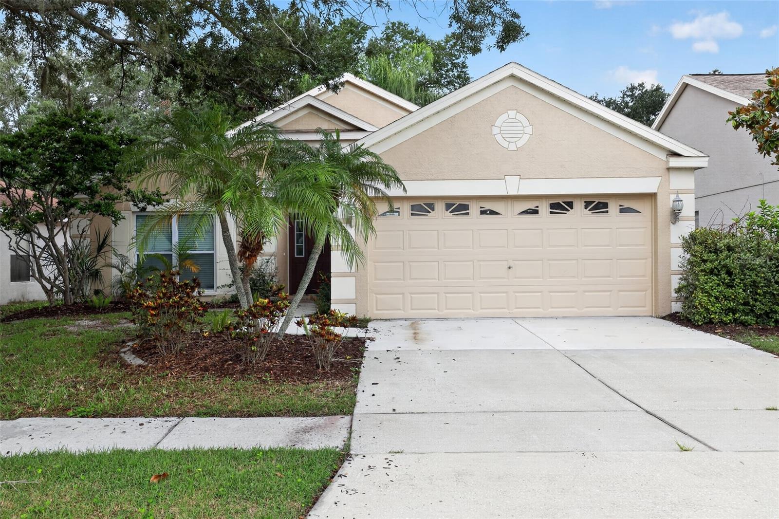 Photo of 12421 EARLY RUN LANE RIVERVIEW FL 33569