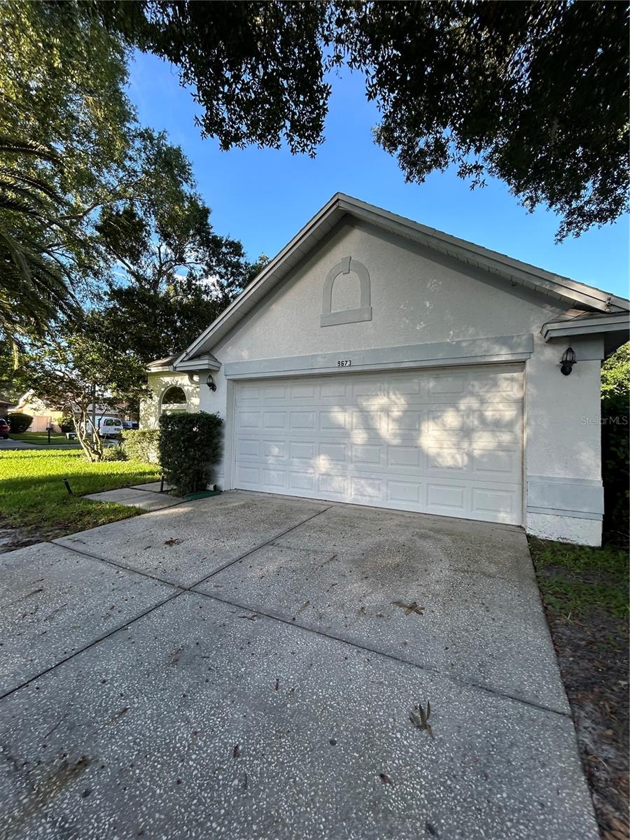 Photo of 9673 FOX HEARST ROAD TAMPA FL 33647