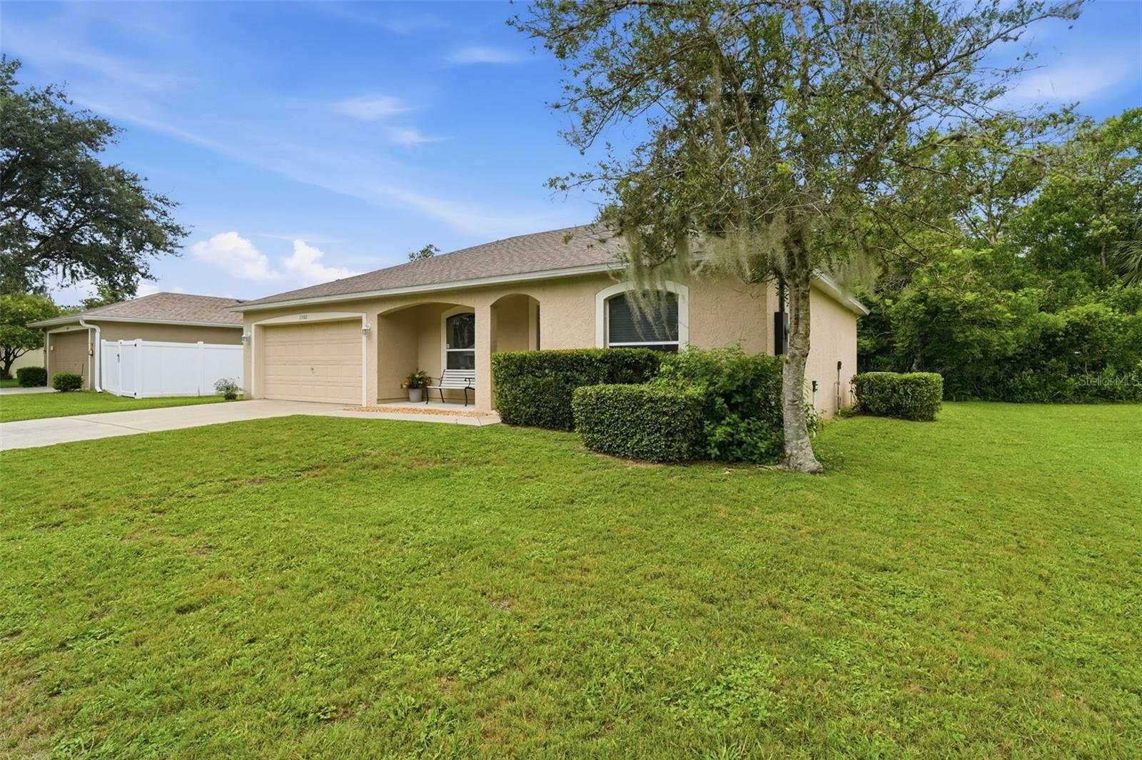 Photo of 1302 BENTON LAKE DRIVE DELAND FL 32724