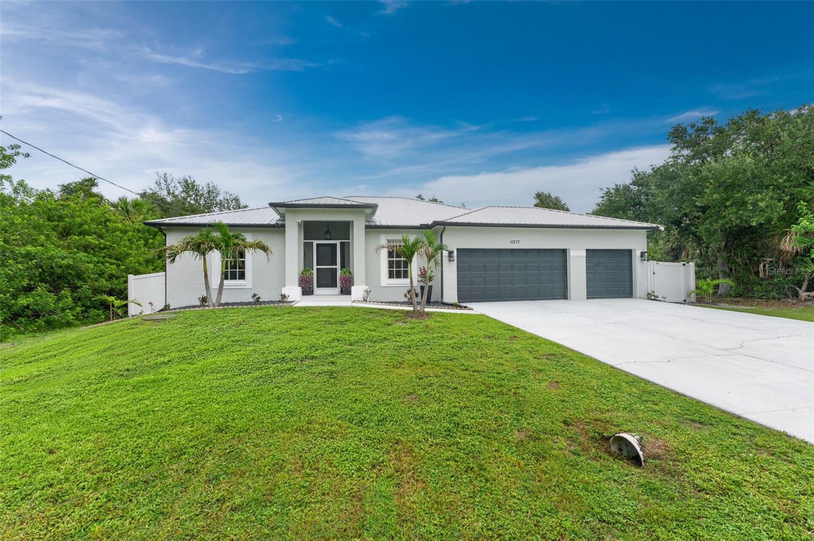 Photo of 10177 WILDCAT STREET PORT CHARLOTTE FL 33981