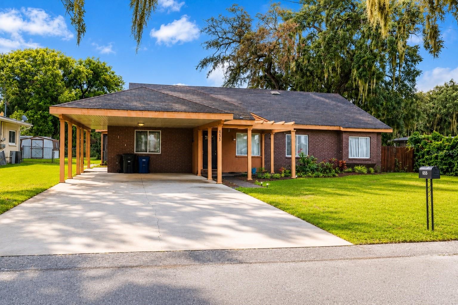 Photo of 655 PINECREST DRIVE BARTOW FL 33830