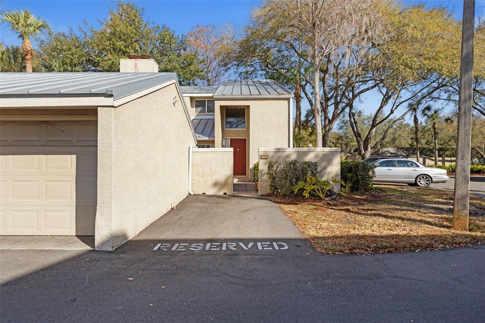Photo of 3401 CYPRESS HEAD COURT TAMPA FL 33618