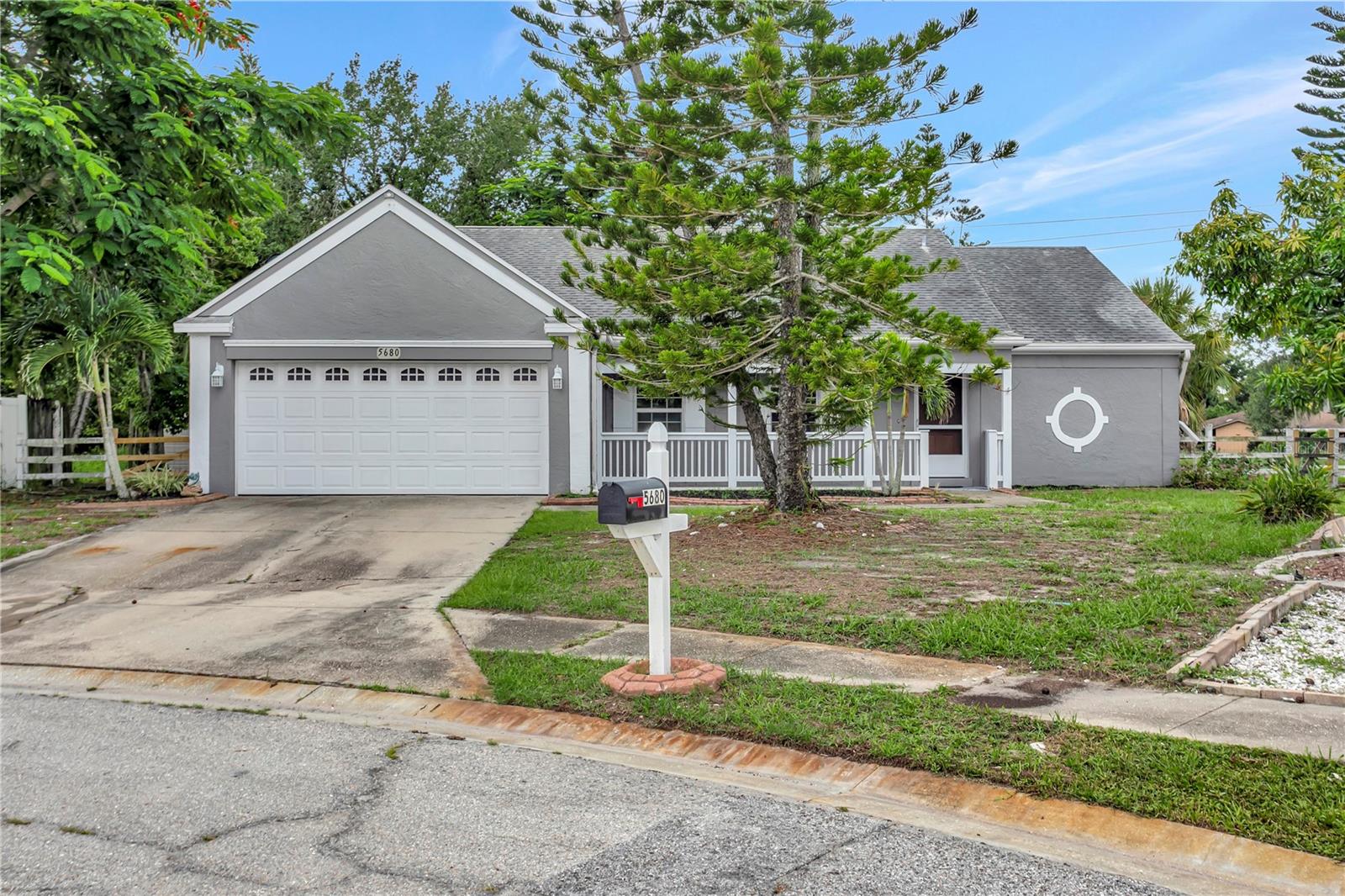 Photo of 5680 25TH STREET CIRCLE BRADENTON FL 34203