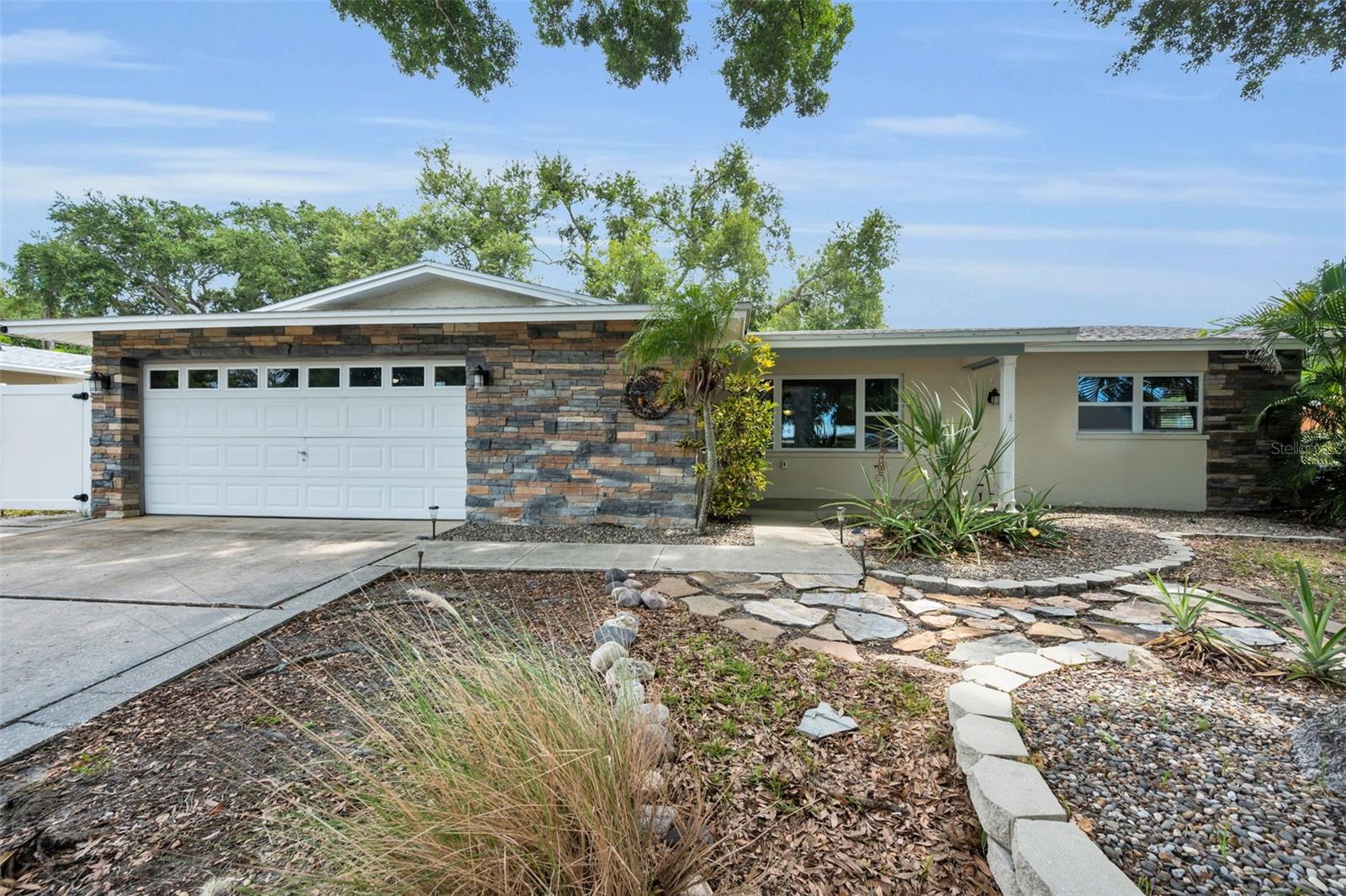 Photo of 13760 87TH PLACE SEMINOLE FL 33776