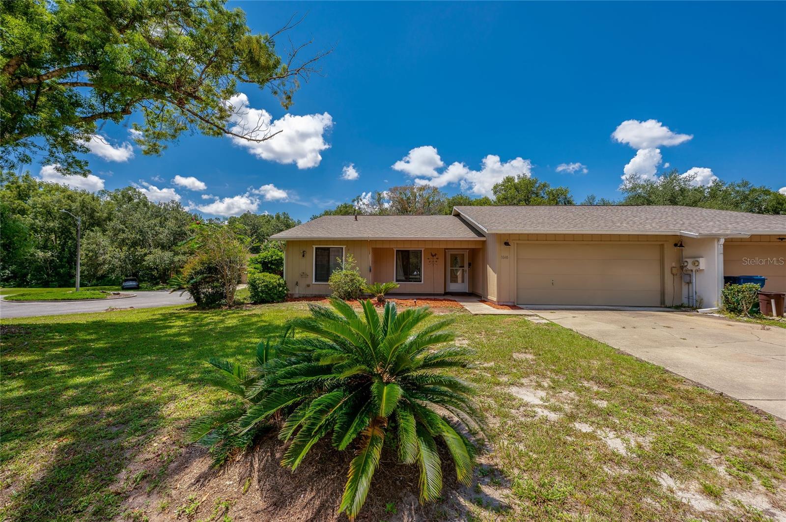 Photo of 1040 W VILLAGE GREEN ROAD DELAND FL 32720