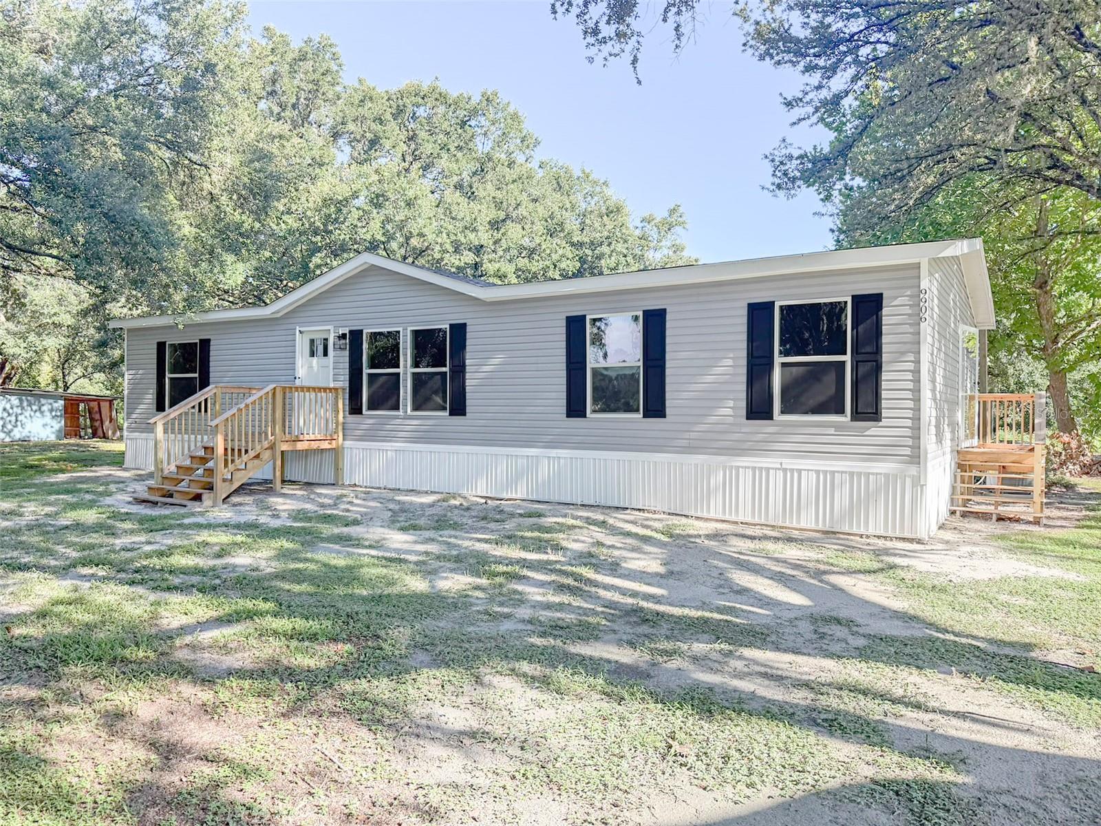 Photo of 9906 N RD 33 POLK CITY FL 33868