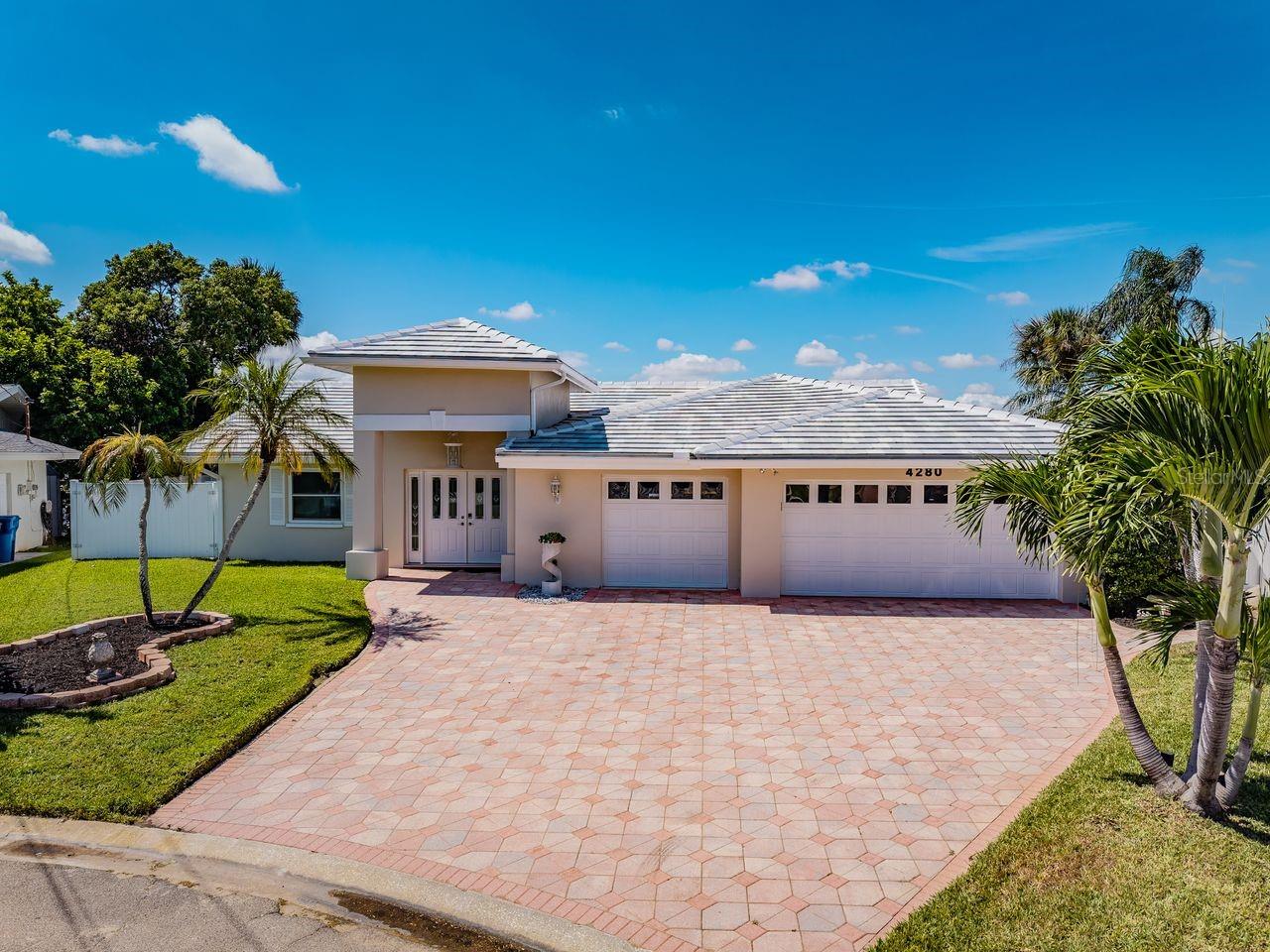Photo of 4280 13TH LANE ST PETERSBURG FL 33703