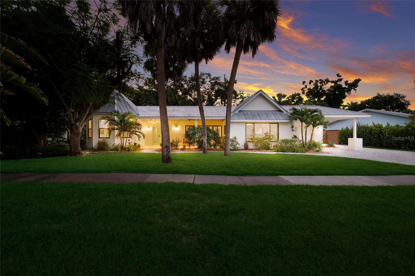 Photo of 4875 BRYWILL CIRCLE SARASOTA FL 34234