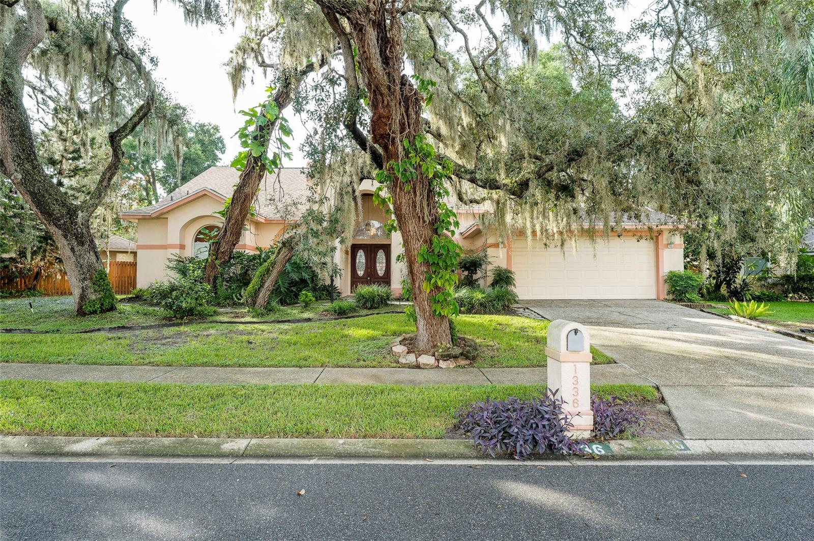 Photo of 1336 WATERWOOD DRIVE LUTZ FL 33559