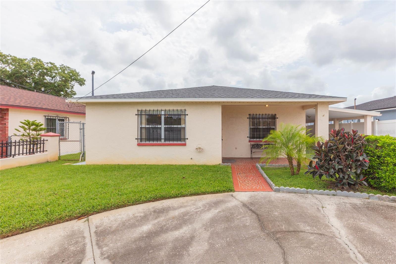 Photo of 6611 N CLARK AVENUE TAMPA FL 33614