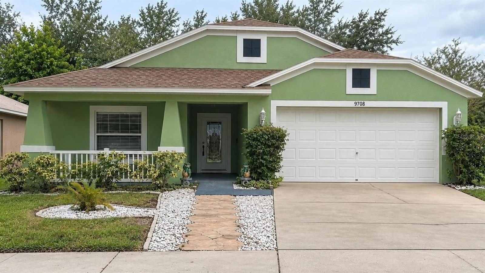 Photo of 9708 WHITE BARN WAY RIVERVIEW FL 33569