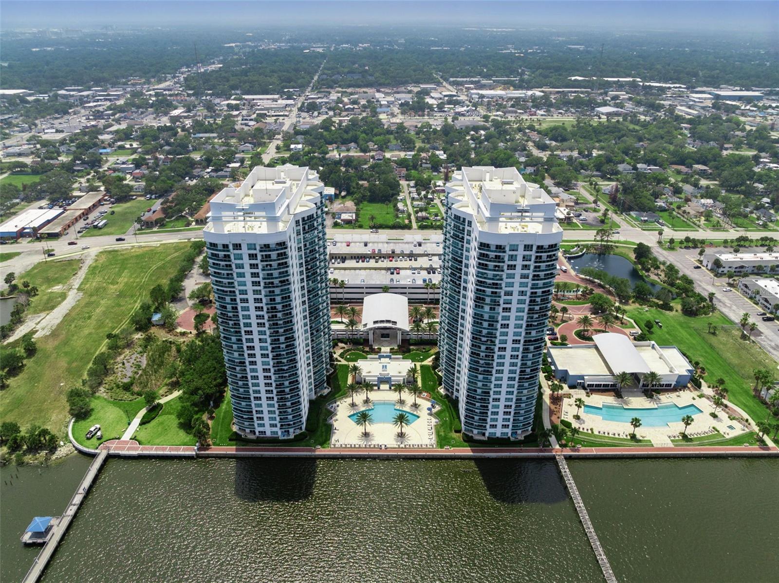 Photo of 241 RIVERSIDE DRIVE #608 HOLLY HILL FL 32117